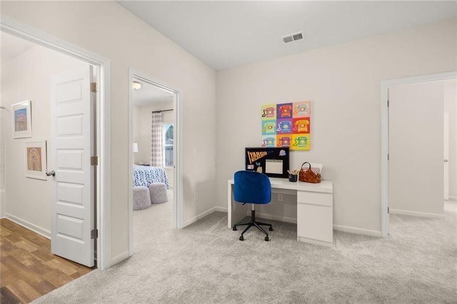 Furnished interior view inside a new home in Summerfield Place, Carrollton (Image 40). Furnished interior view inside a new home in Summerfield Place, Carrollton (Image 40).