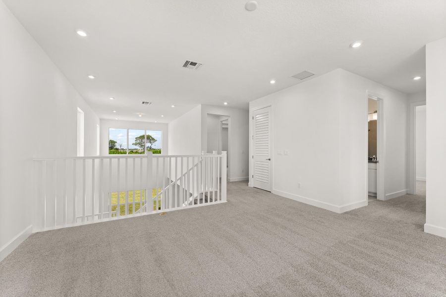 Spacious, unfurnished interior of a new home in Tradition - Seville, Port St. Lucie (Image 11). Spacious, unfurnished interior of a new home in Tradition - Seville, Port St. Lucie (Image 11).