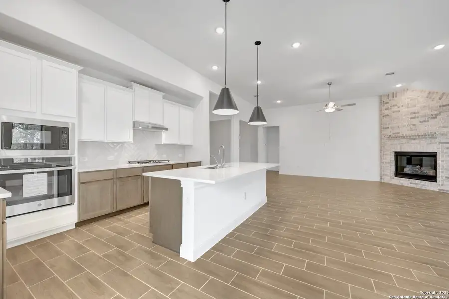 Furnished interior view inside a new home in Everly Estates, San Antonio (Image 8). Furnished interior view inside a new home in Everly Estates, San Antonio (Image 8).