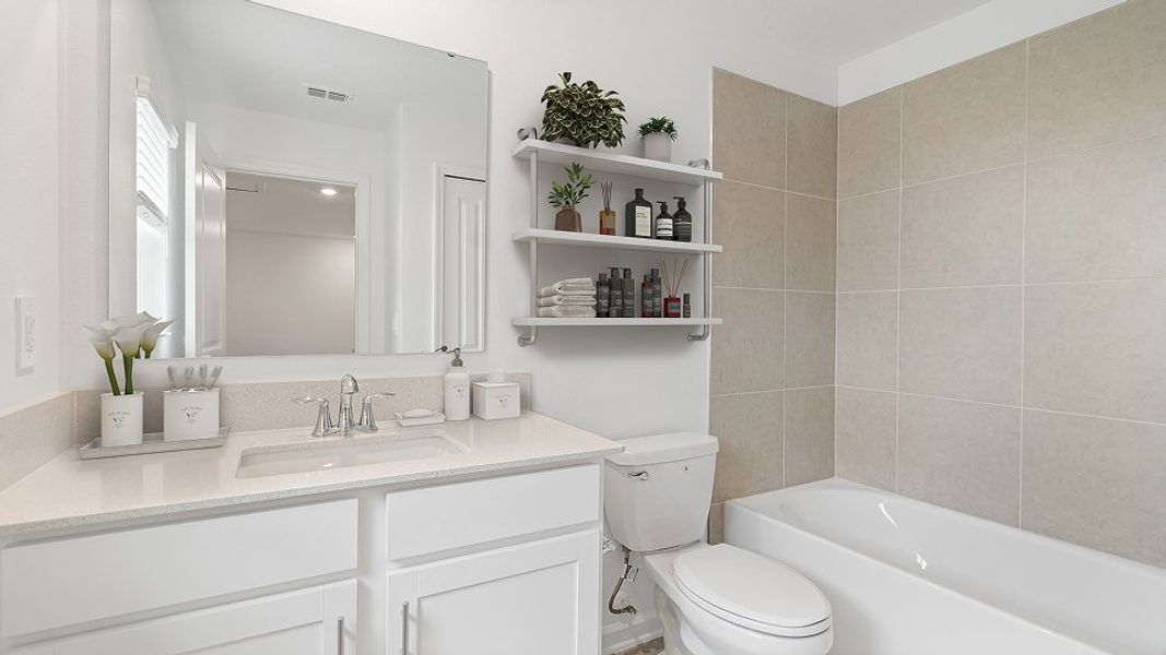 1989 Montara Bath2 F2