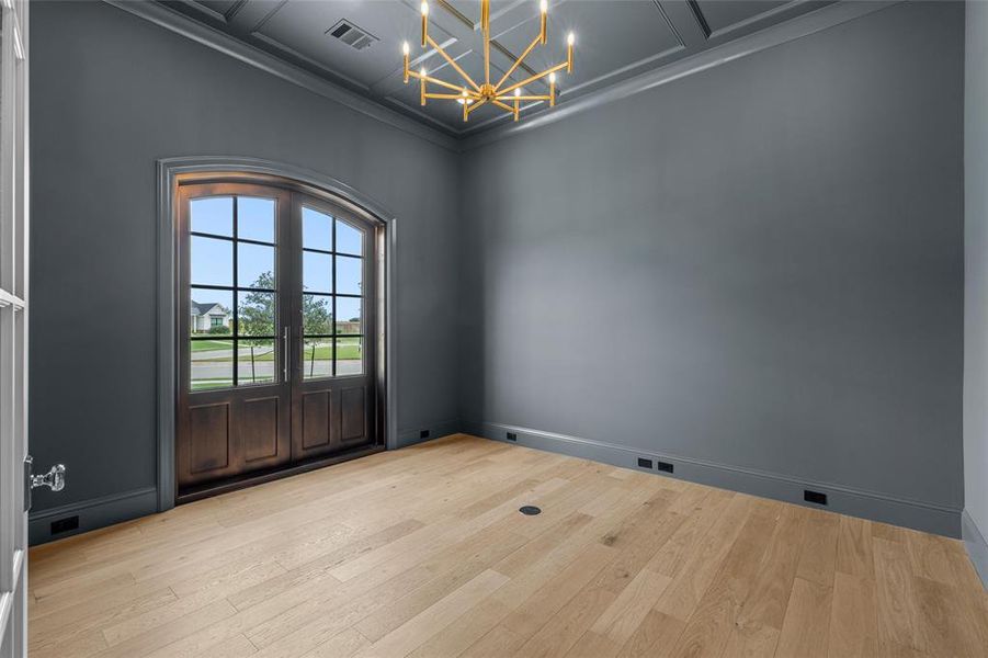 Spacious, unfurnished interior of a new home in , McGregor (Image 30).