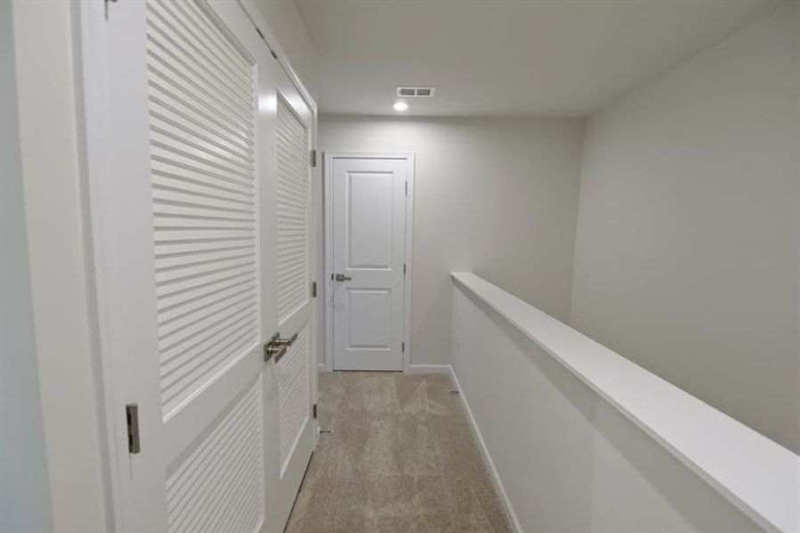 Spacious, unfurnished interior of a new home in Beech Glen, Anderson (Image 14).