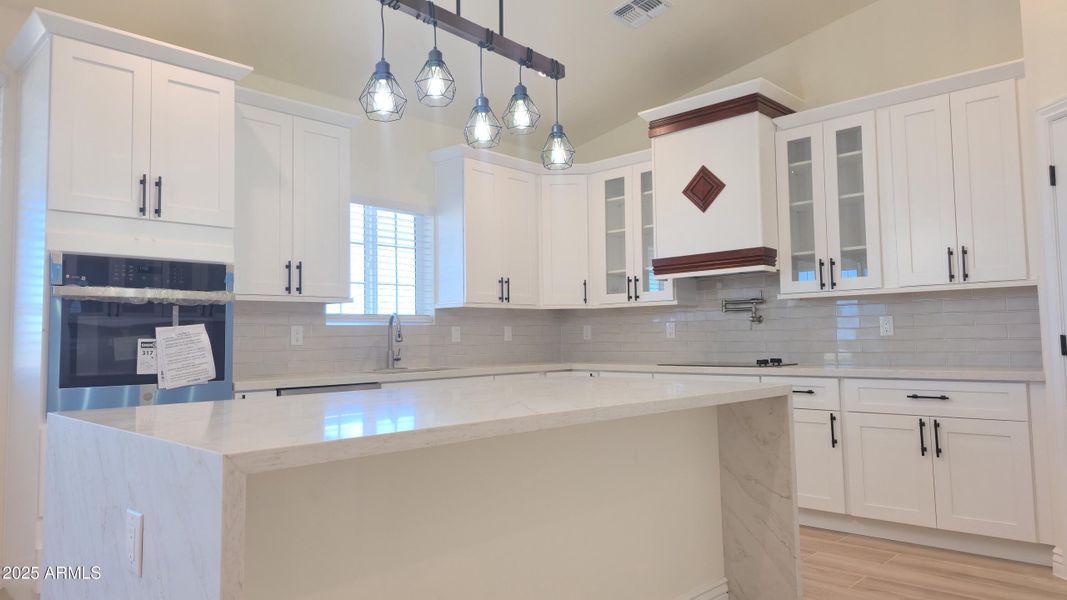 20251206_122317 20251206_122317