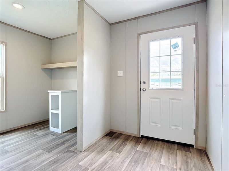 Spacious, unfurnished interior of a new home in , St. Cloud (Image 31).