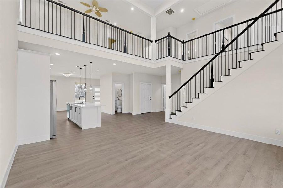 Spacious, unfurnished interior of a new home in , Kaufman (Image 19).