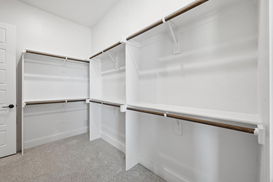 Spacious, unfurnished interior of a new home in Rocky Top Ranch, Azle (Image 33). Spacious, unfurnished interior of a new home in Rocky Top Ranch, Azle (Image 33).