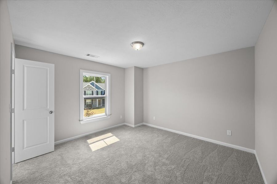 Spacious, unfurnished interior of a new home in Tillery Park, Grovetown (Image 28).