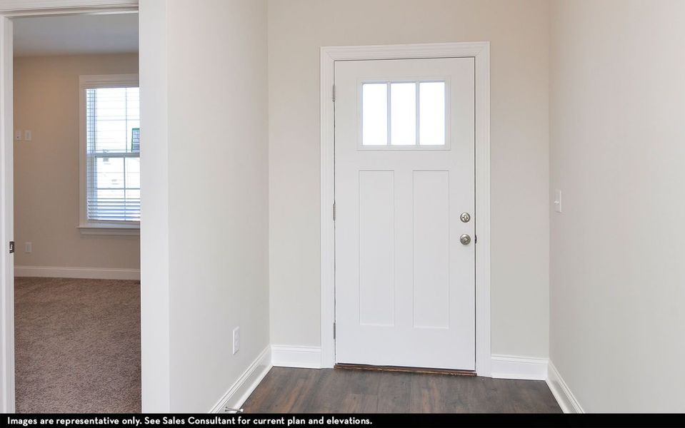 Spacious, unfurnished interior of a new home in The Retreat at Norman Farm, Hendersonville (Image 12).