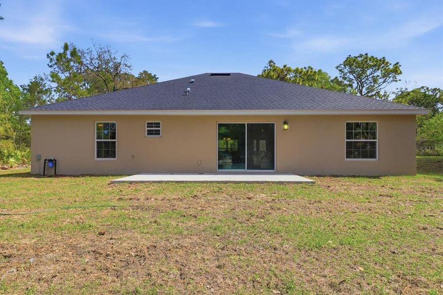 Exterior details and patio area of a home in , Crystal River (Image 31).