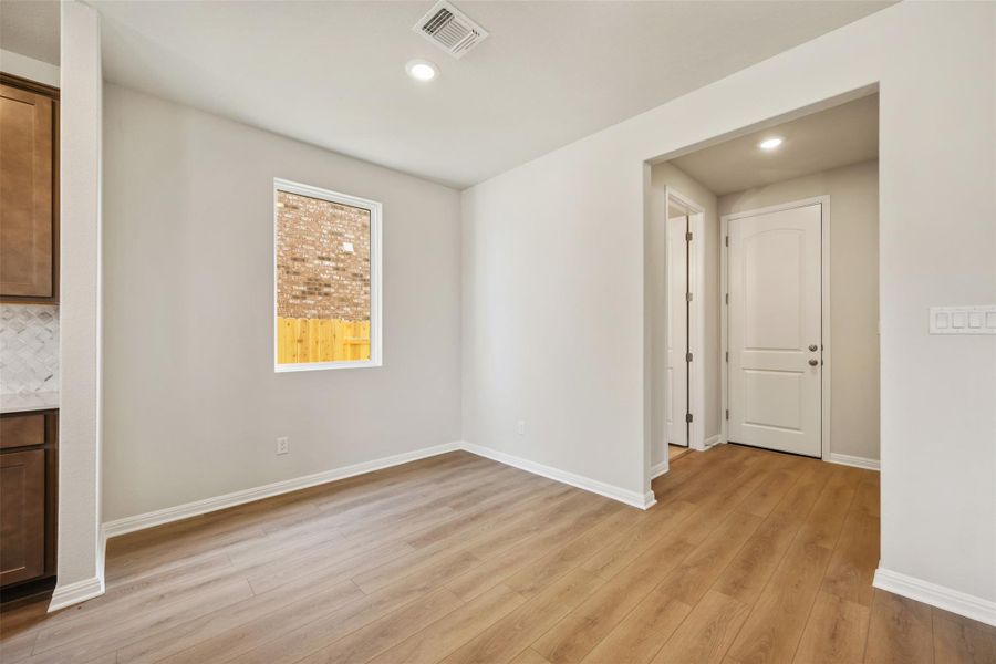 Spacious, unfurnished interior of a new home in The Cottages at La Cima, San Marcos (Image 26). Spacious, unfurnished interior of a new home in The Cottages at La Cima, San Marcos (Image 26).