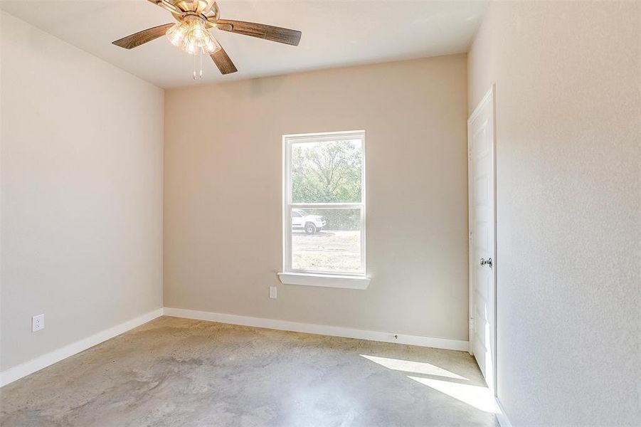 Spacious, unfurnished interior of a new home in , Rio Vista (Image 15).