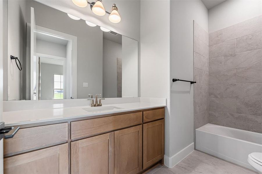 Furnished interior view inside a new home in Rocky Top, Krum (Image 7). Furnished interior view inside a new home in Rocky Top, Krum (Image 7).