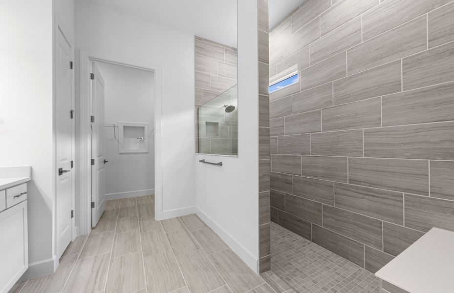 Furnished interior view inside a new home in BeachWalk by Manasota Key, Englewood (Image 11).