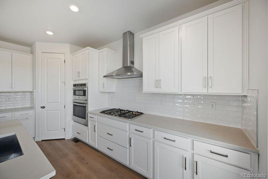 16857 W 92nd Drive ~ Ready Now