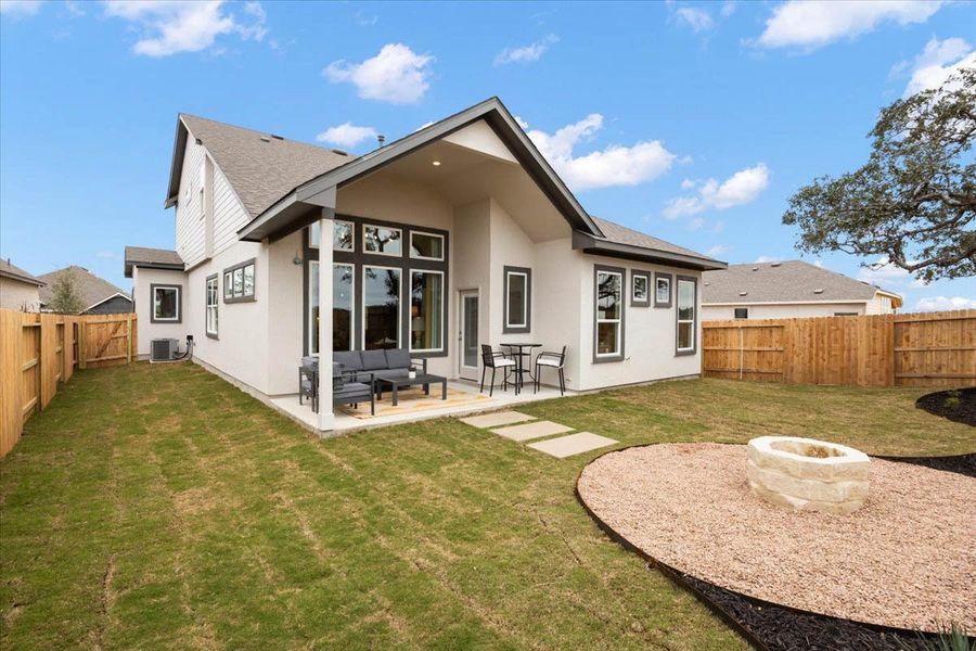 Exterior details and patio area of a home in Meyer Ranch, New Braunfels (Image 24).