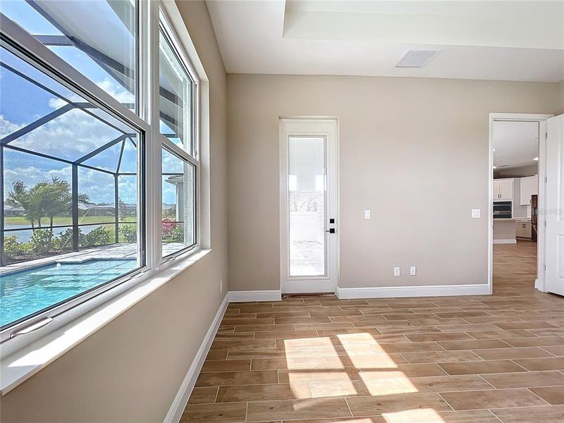 Spacious, unfurnished interior of a new home in Watercolor Place Single Family Homes, Bradenton (Image 47).