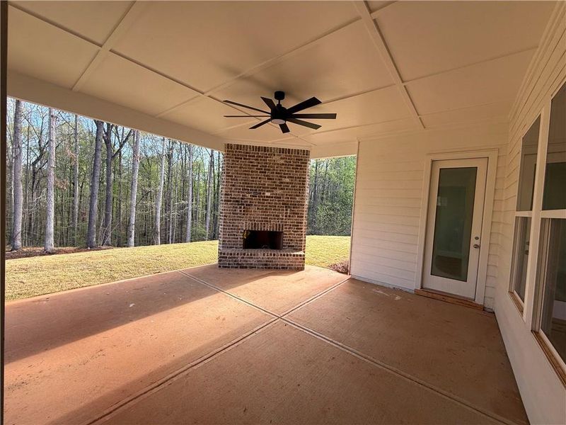 Exterior details and patio area of a home in , Pendergrass (Image 4).