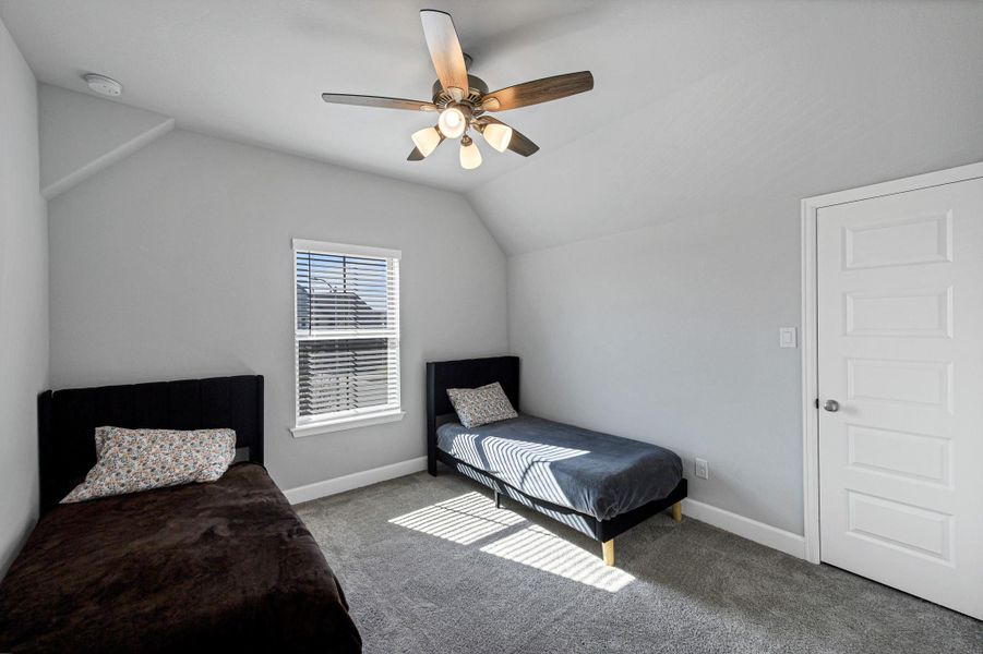 Furnished interior view inside a new home in Cross Creek West 55', Fulshear (Image 38). Furnished interior view inside a new home in Cross Creek West 55', Fulshear (Image 38).