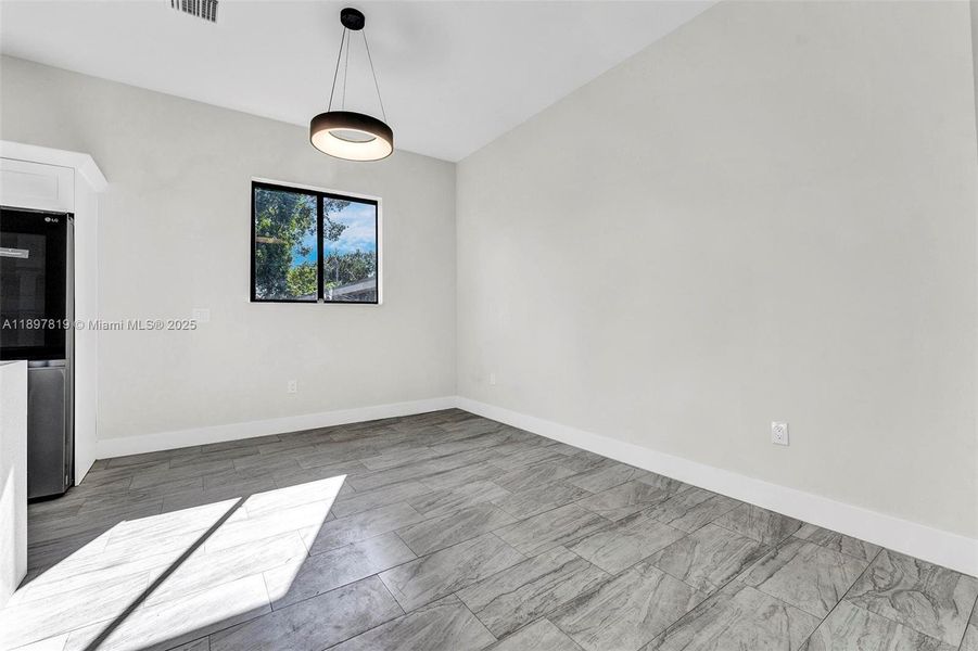 Spacious, unfurnished interior of a new home in , North Miami (Image 39).
