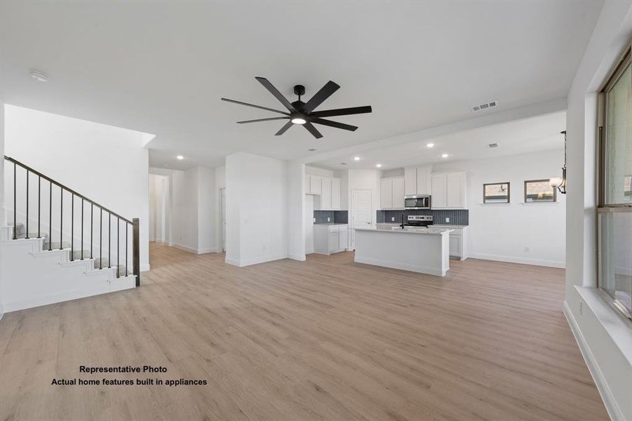 Spacious, unfurnished interior of a new home in , Boyd (Image 14).