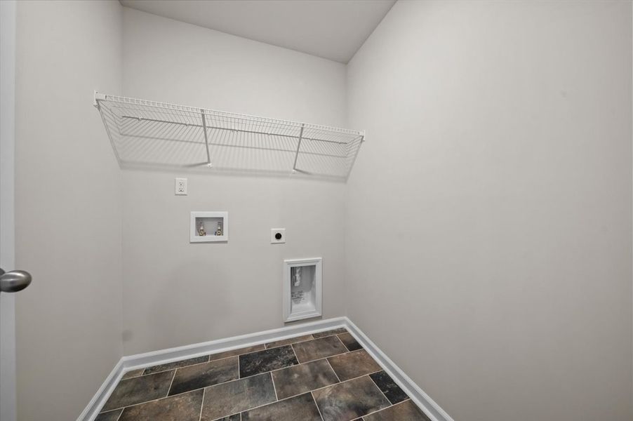 Representative unfurnished interior of a home built from the Palmetto II by McGuinn Homes in Clarke Townes, Anderson (Image 78).