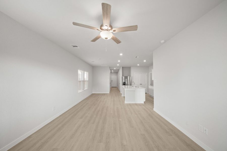 Spacious, unfurnished interior of a new home in Willow Trace 45' at Willow Trace, Spring (Image 15).