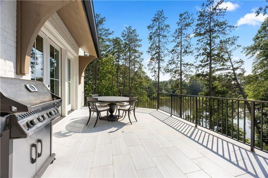 Exterior details and patio area of a home in Manor Estates, Alpharetta (Image 26).