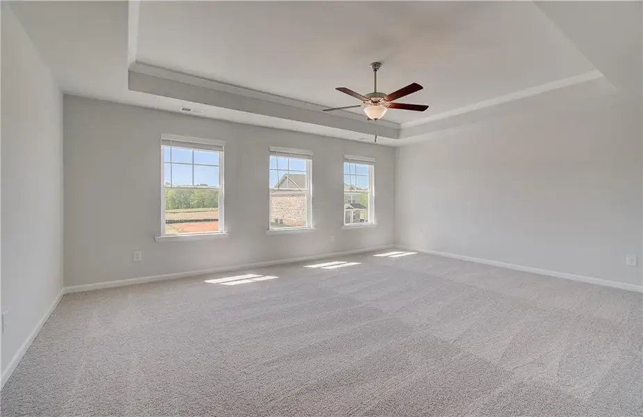 Spacious, unfurnished interior of a new home in Bowers Farm, McDonough (Image 16).