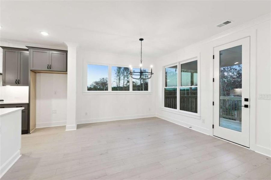 Spacious, unfurnished interior of a new home in Ellis, Marietta (Image 25).