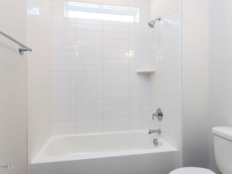 019-1280x960-bathroom 019-1280x960-bathroom