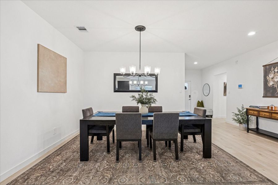 Furnished interior view inside a new home in Tamarron, Fulshear (Image 8). Furnished interior view inside a new home in Tamarron, Fulshear (Image 8).