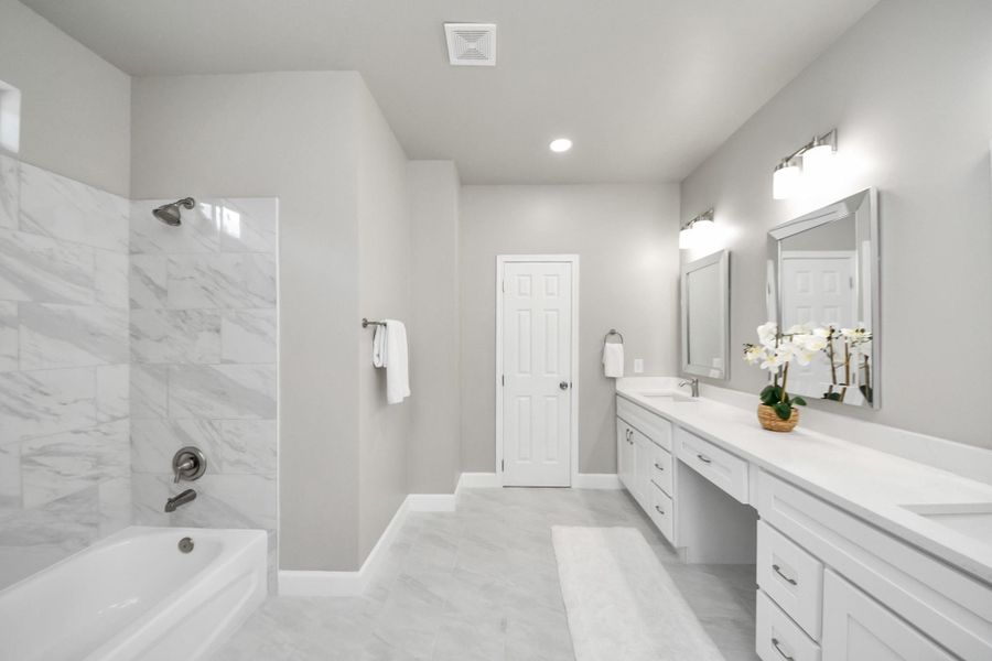 Furnished interior view inside a new home in , Houston (Image 14).