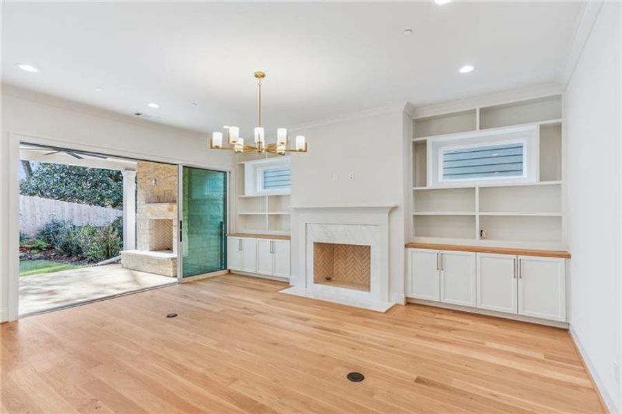 Image 50 of a home in .