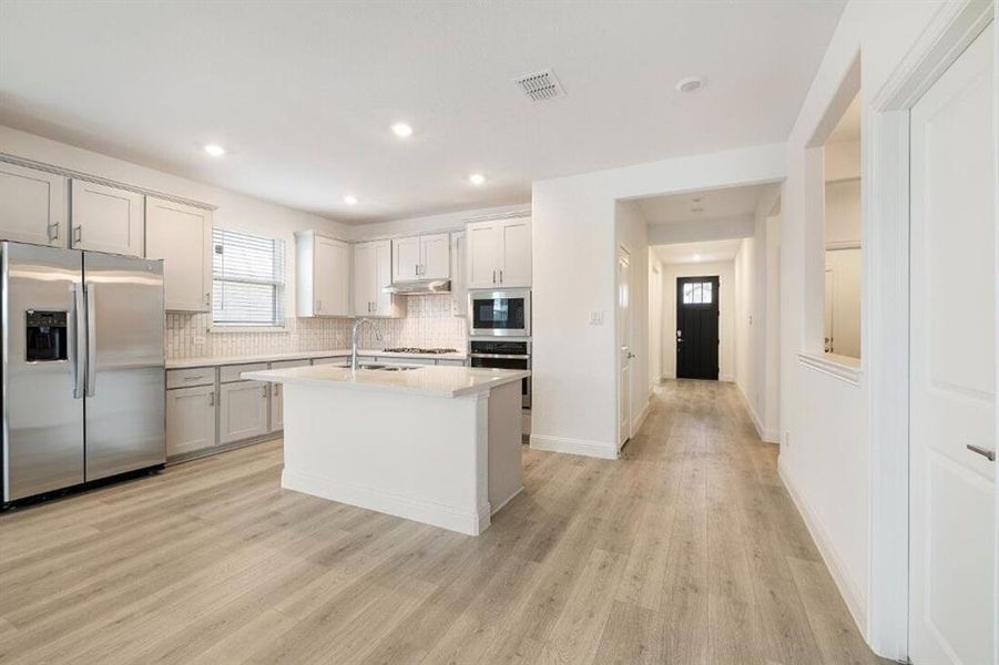 REPRESENTATIVE PHOTO REPRESENTATIVE PHOTO