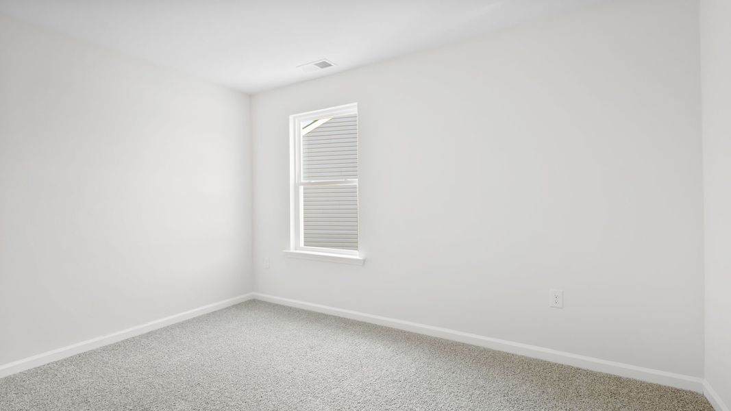 Spacious, unfurnished interior of a new home in Foxbank, Gray Court (Image 25).