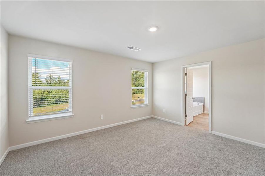 Spacious, unfurnished interior of a new home in Hemingway - Reserve Series, Cumming (Image 52).