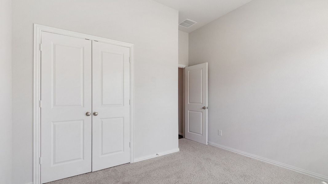 Furnished interior view inside a new home in Oakwood Estates, Waller (Image 25). Furnished interior view inside a new home in Oakwood Estates, Waller (Image 25).