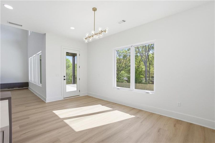 Spacious, unfurnished interior of a new home in , Duluth (Image 90).