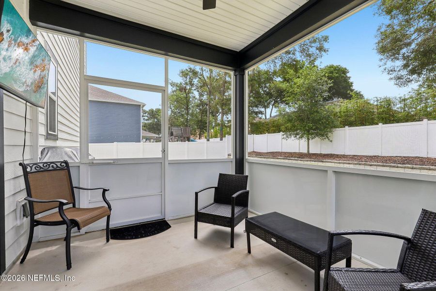 Exterior details and patio area of a home in , Jacksonville (Image 3).