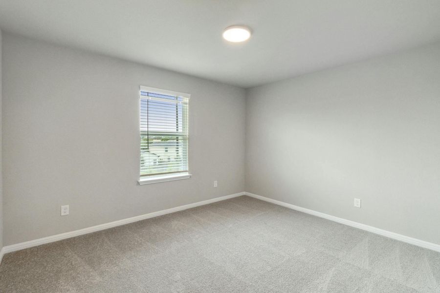 Spacious, unfurnished interior of a new home in , Buda (Image 17).