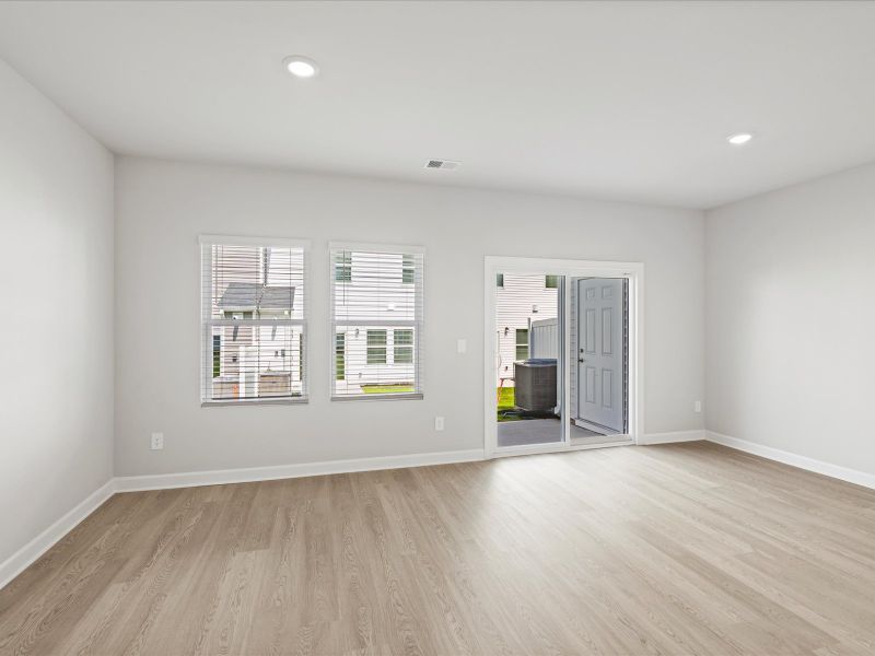 Spacious, unfurnished interior of a new home in Valentine Townes, Greer (Image 13).