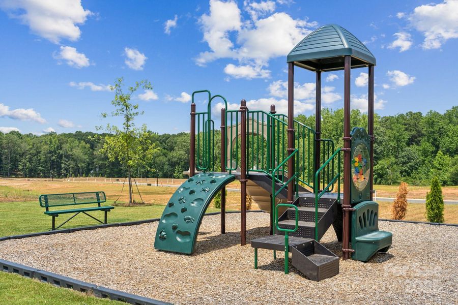 Community amenities in The Meadows at Asbury Ridge, York (Image 5).