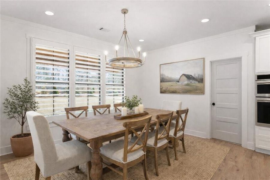 Furnished interior view inside a new home in , Gainesville (Image 19).