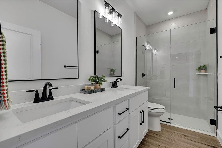 Furnished interior view inside a new home in , Spring Hill (Image 39).