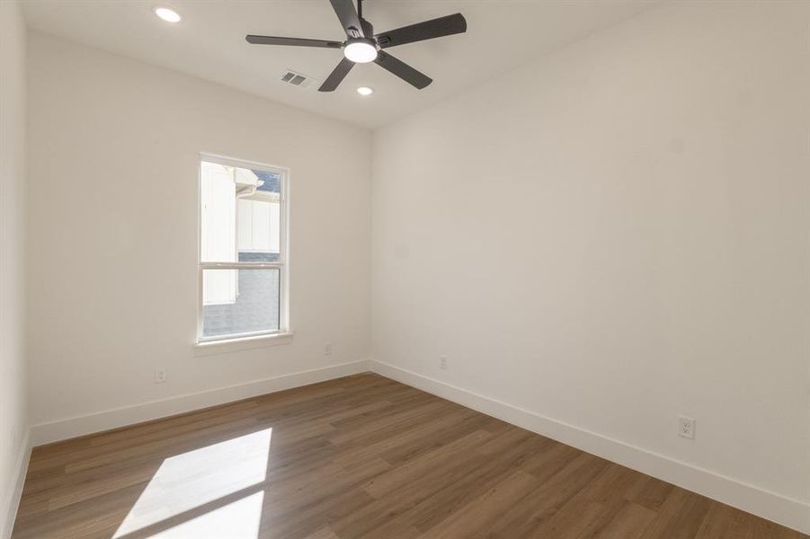 Spacious, unfurnished interior of a new home in , Fort Worth (Image 25).