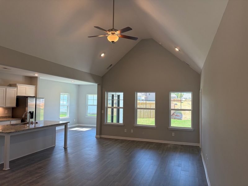 Spacious, unfurnished interior of a new home in Cumberland Estates, Fairview (Image 6).