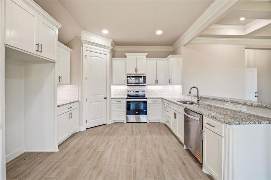 Furnished interior view inside a new home in , Tolar (Image 8).