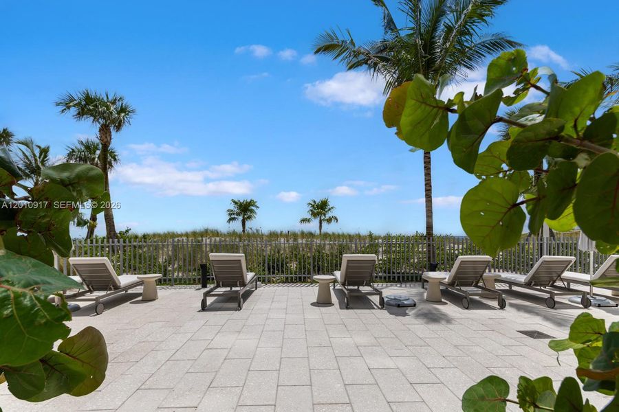 Community amenities in Casamar, Pompano Beach (Image 66).