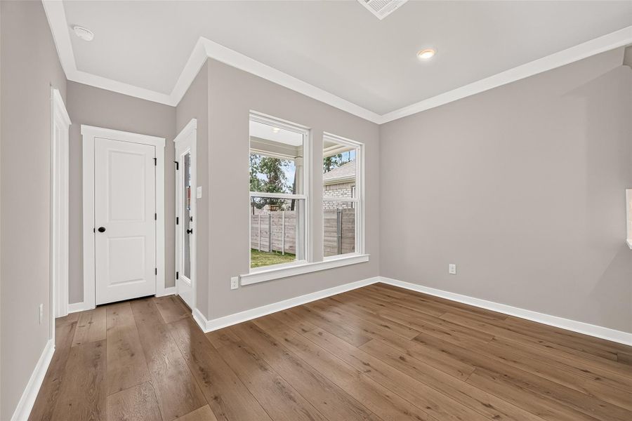 Spacious, unfurnished interior of a new home in Two Step Farm, Montgomery (Image 19).
