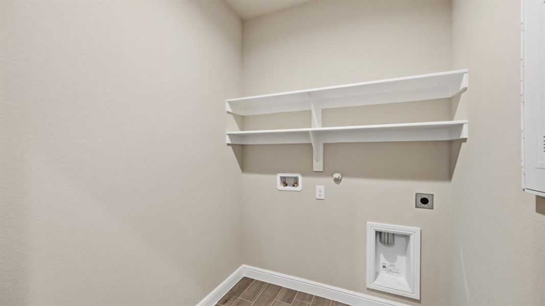 Spacious, unfurnished interior of a new home in Legado, Cleburne (Image 13). Spacious, unfurnished interior of a new home in Legado, Cleburne (Image 13).